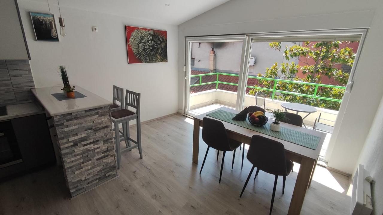 Ap Apartment Мостар Экстерьер фото