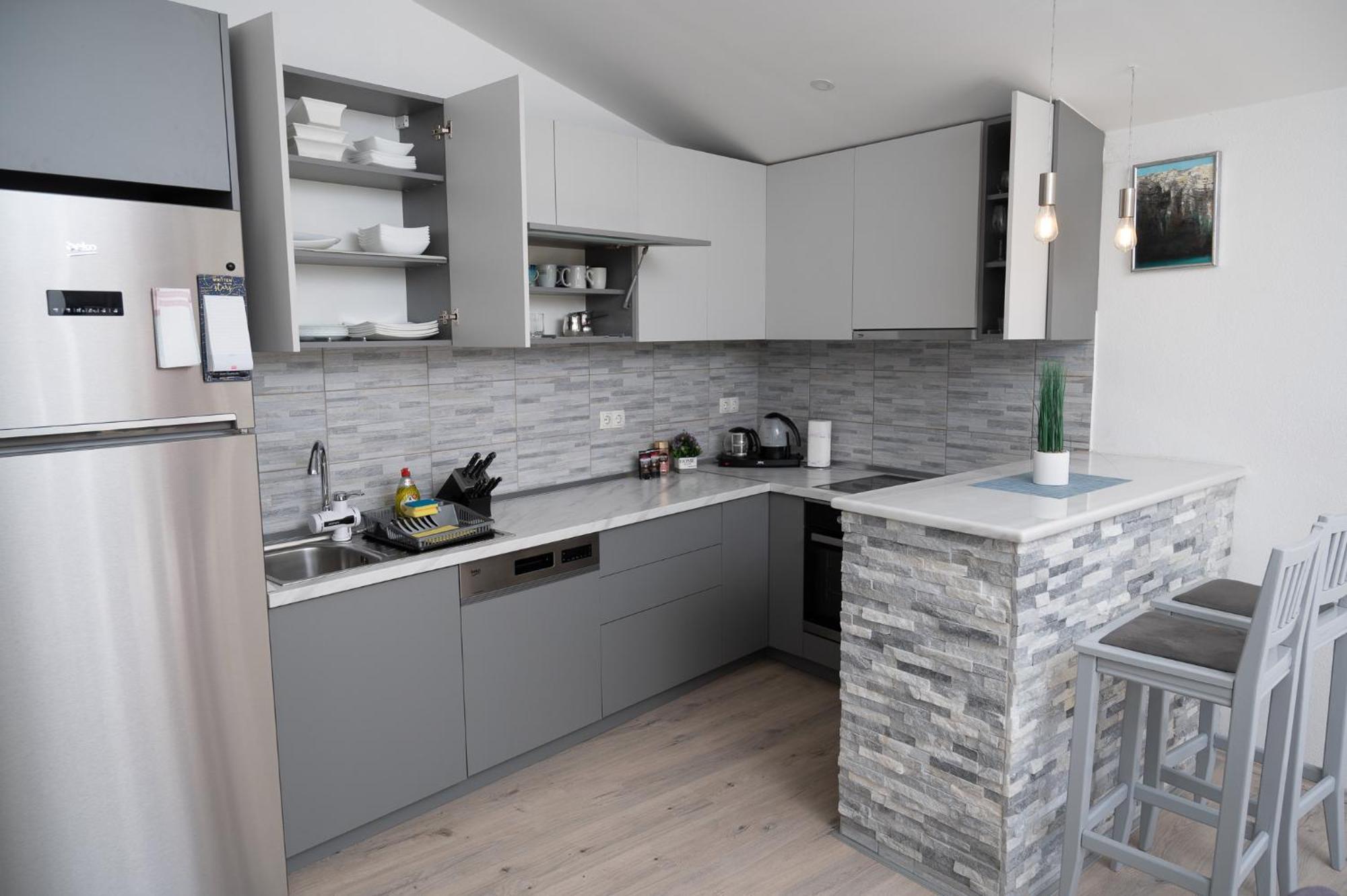 Ap Apartment Мостар Экстерьер фото